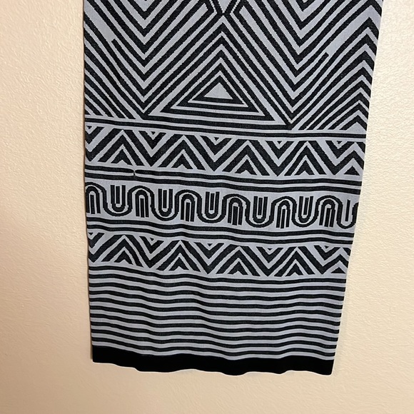 THATCHER Body-Con Dress - Picture 6 of 6